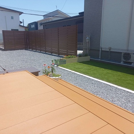 埼玉県本庄市 段床タイプのウッドデッキがある家